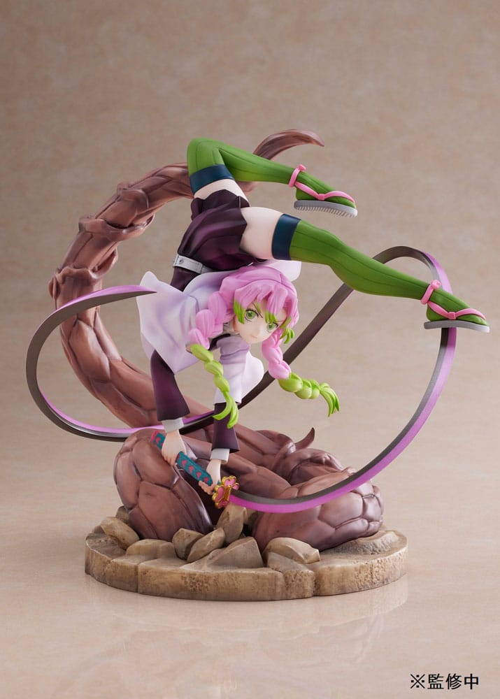 Demon Slayer: Kimetsu no Yaiba Estatua 1/8 Mitsuri Kanroji 19 cm