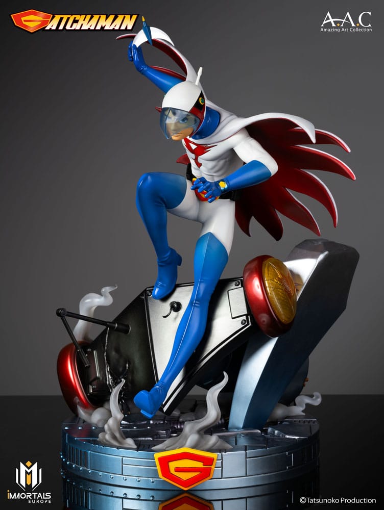 Gatchaman Estatua Amazing Art Collection Ken the Eagle, The Leader of the Science Ninja Team 34 cm