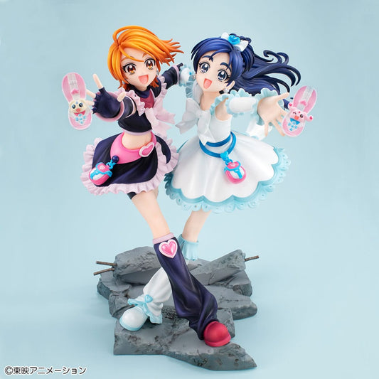 Pretty Cure Estatua Lucrea PVC Cure Black & Cure White 22 cm