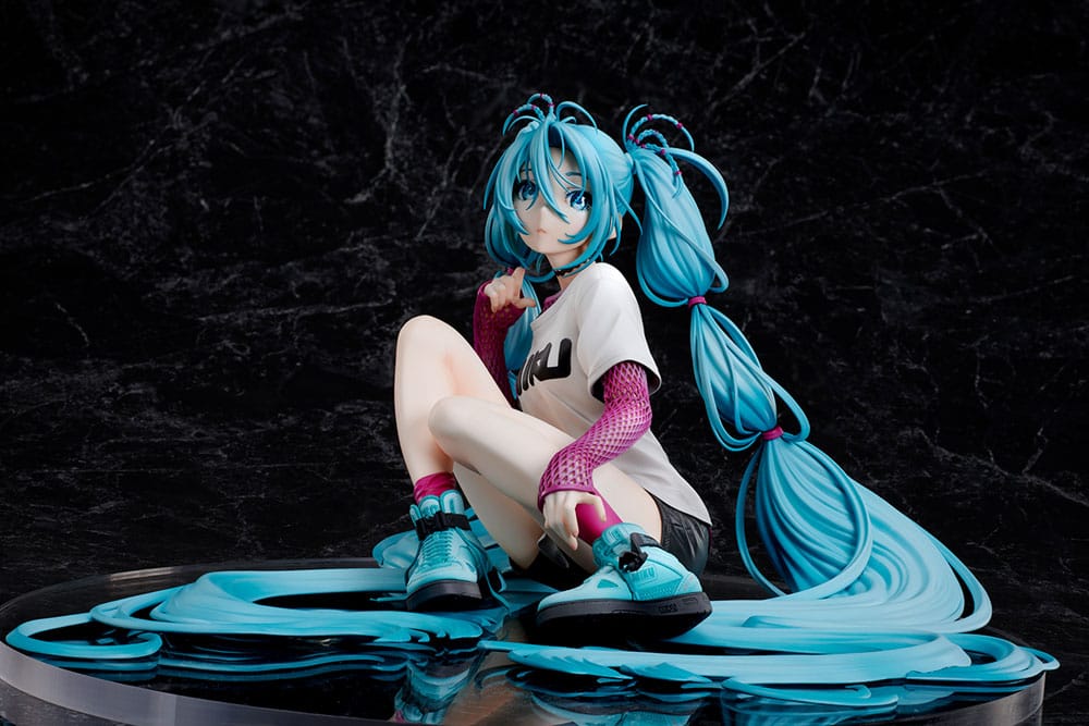 Hatsune Miku Estatua 1/4  Yoneyama Mai The Latest Street Style "Cute" Limited Edition 17 cm